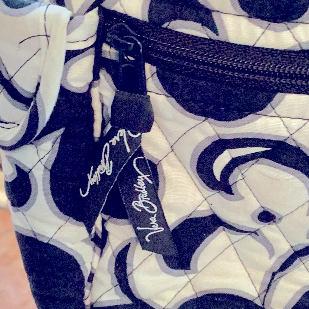 Vera Bradley  Hobo Bag - Picture 3 of 8